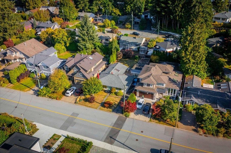 3040 Paisley Road North Vancouver, BC - 31
