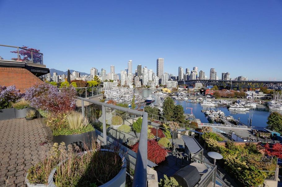 709 1490 Pennyfarthing Drive Vancouver, BC - 25