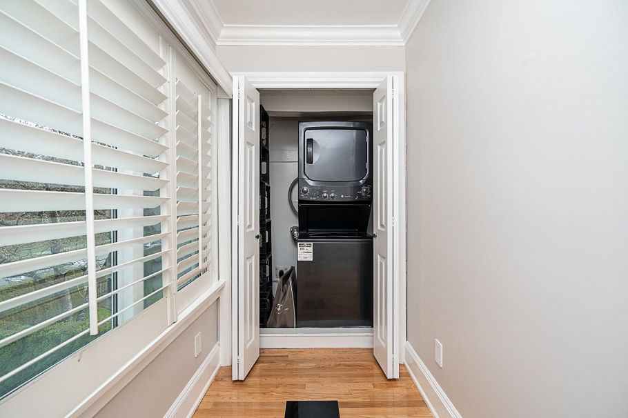 1562 W 62nd Avenue Vancouver, BC - 17