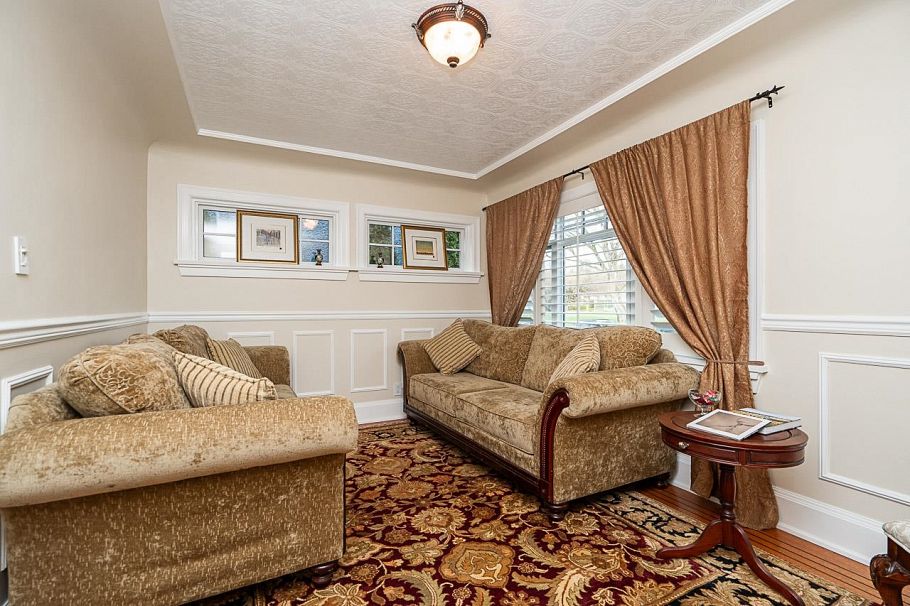 1562 W 62nd Avenue Vancouver, BC - 11