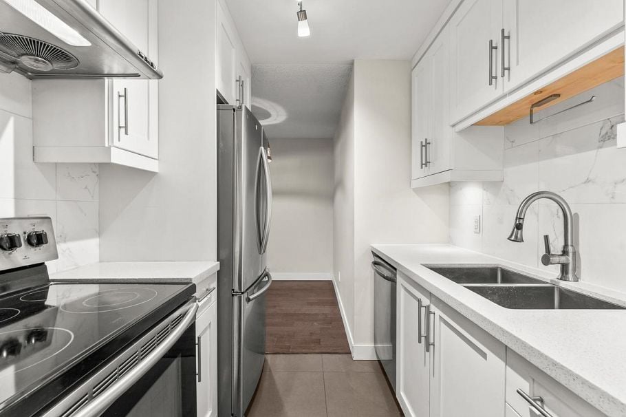 203 1611 E 3rd Avenue Vancouver, BC - 9
