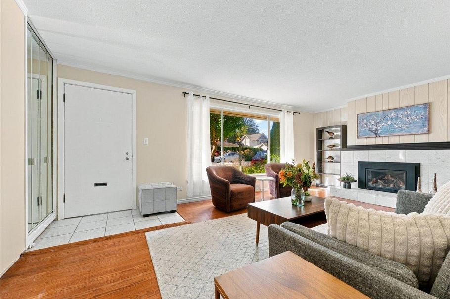 3040 Paisley Road North Vancouver, BC - 6