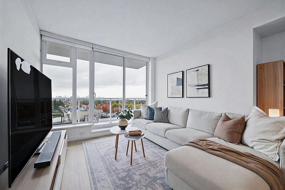 1005 4638 Gladstone Street Vancouver, BC - 4