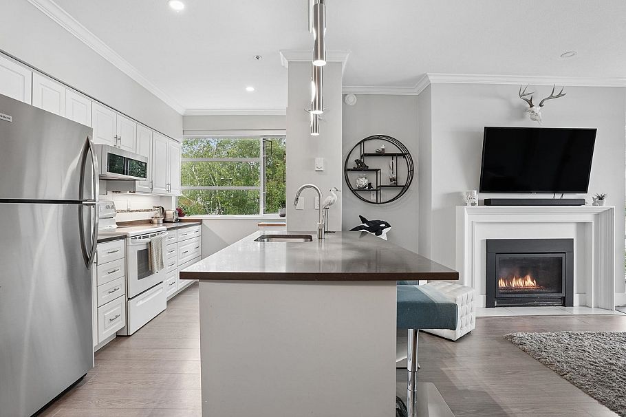 311 2020 E Kent Avenue South Vancouver, BC - 8