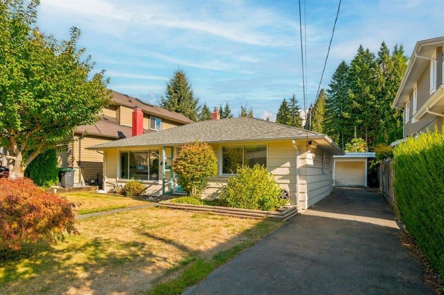 3040 Paisley Road North Vancouver, BC - 21