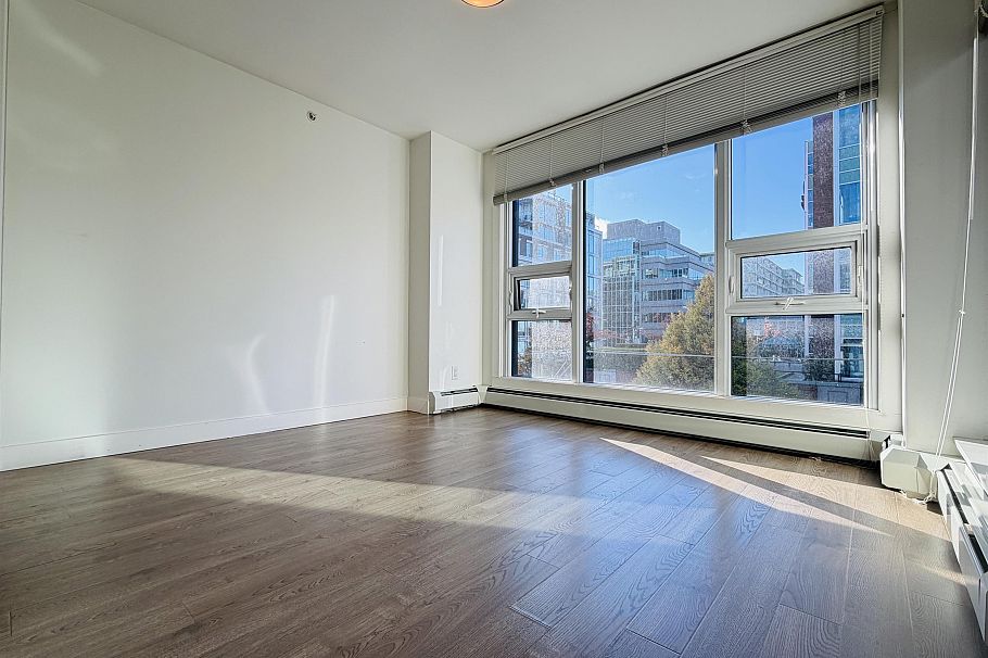 603 555 W 7th Avenue Vancouver, BC - 2