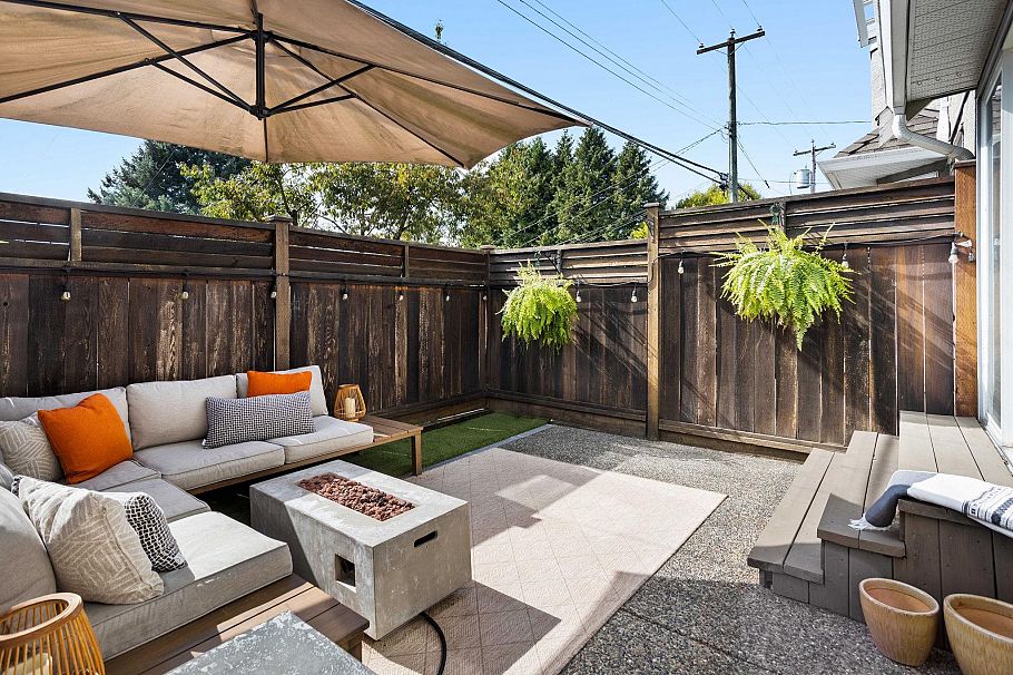 7 245 E 5th Street North Vancouver, BC - 33