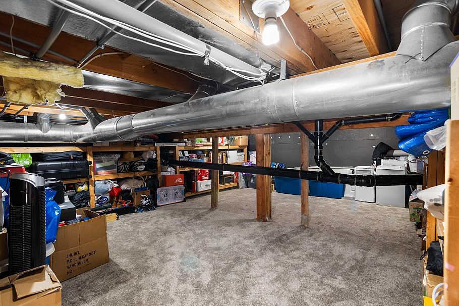 7 245 E 5th Street North Vancouver, BC - 31
