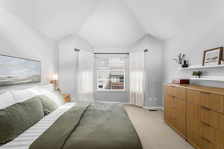 7 245 E 5th Street North Vancouver, BC - 14