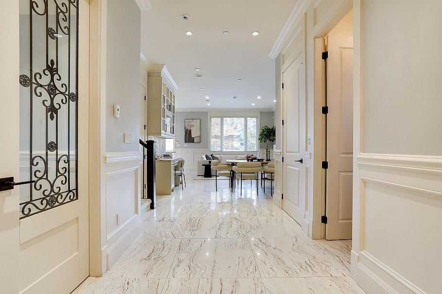 3760 W 17th Avenue Vancouver, BC - 8