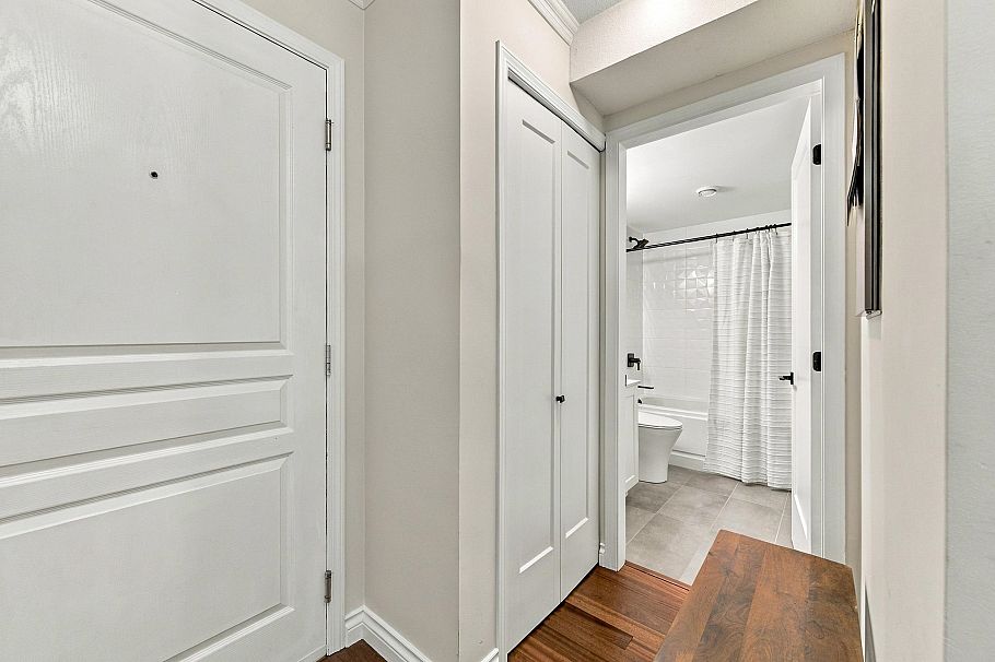 210 2181 W 10th Avenue Vancouver, BC - 27