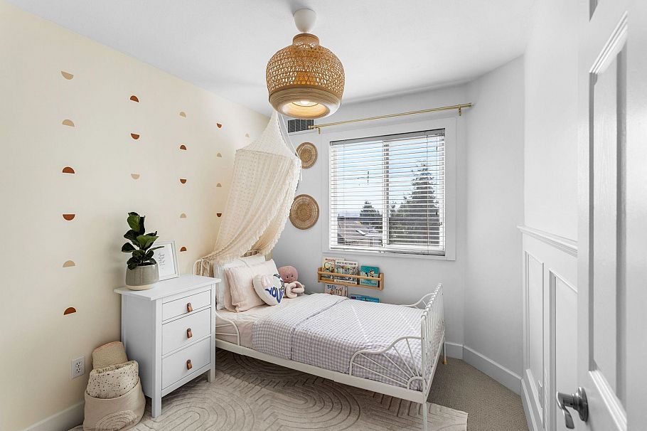 7 245 E 5th Street North Vancouver, BC - 19