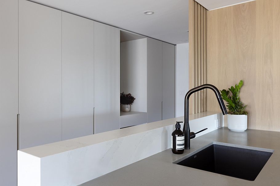 709 1490 Pennyfarthing Drive Vancouver, BC - 3