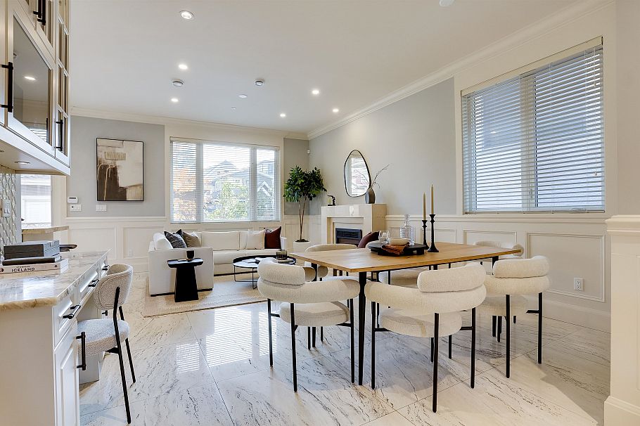 3760 W 17th Avenue Vancouver, BC - 4