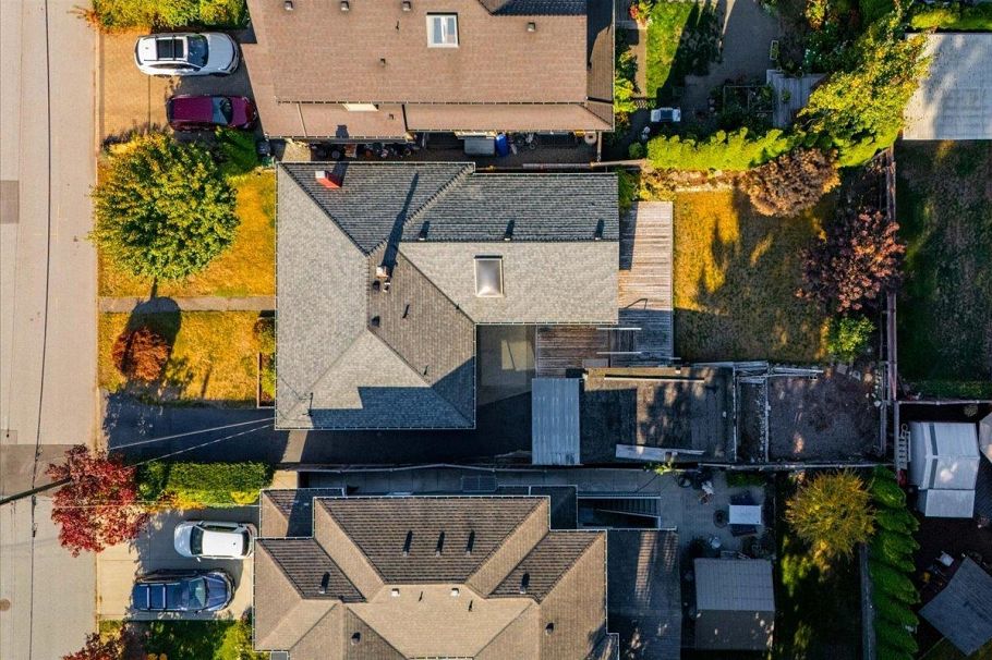 3040 Paisley Road North Vancouver, BC - 28