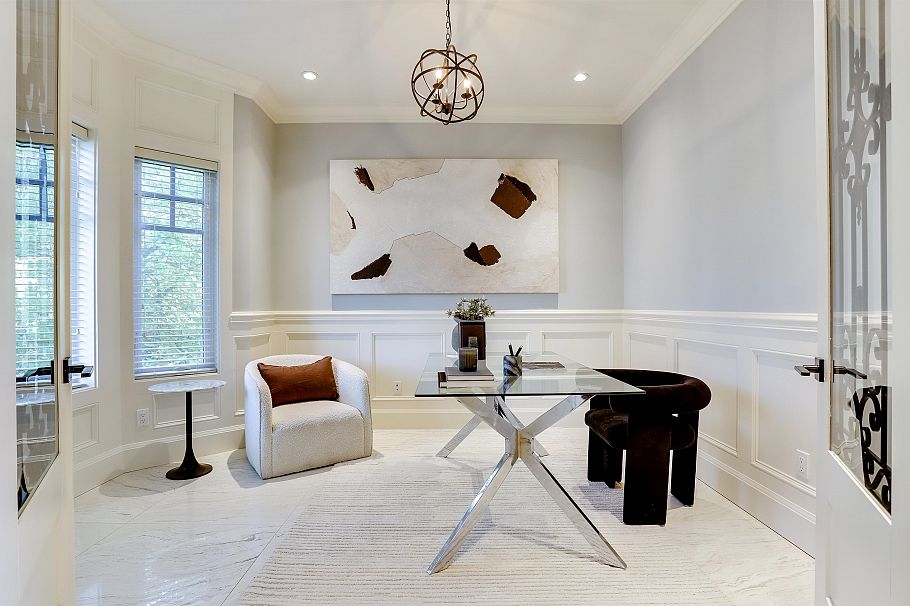 3760 W 17th Avenue Vancouver, BC - 9