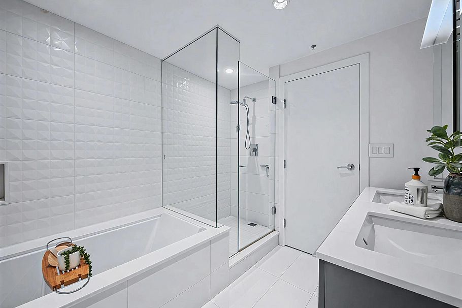 1005 4638 Gladstone Street Vancouver, BC - 20