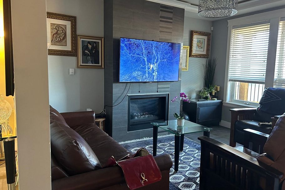 3233 Grant Street Vancouver, BC - 23