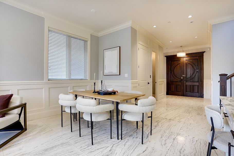 3760 W 17th Avenue Vancouver, BC - 10