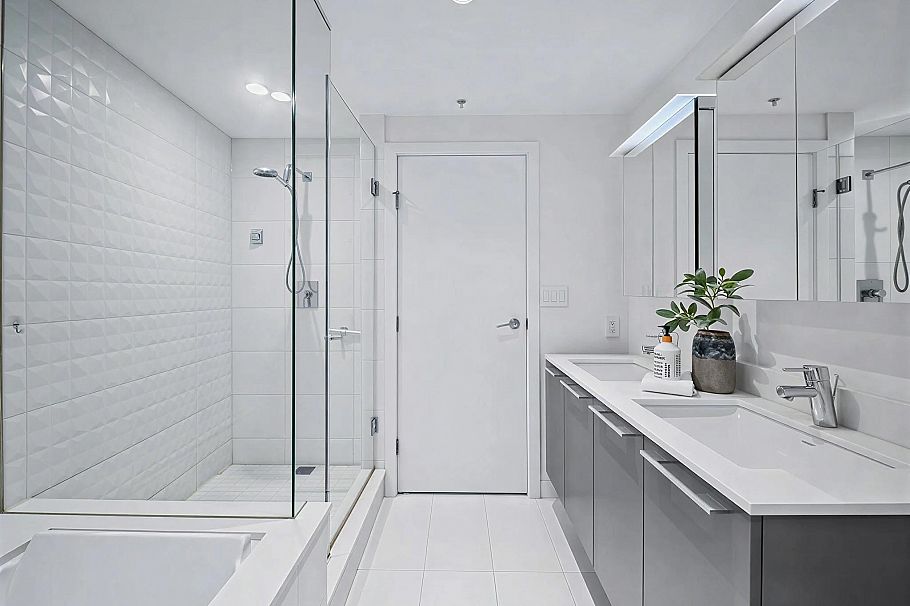 1005 4638 Gladstone Street Vancouver, BC - 19