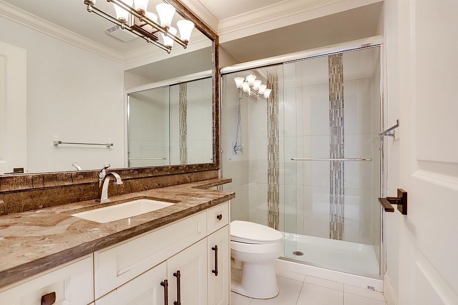 3760 W 17th Avenue Vancouver, BC - 22
