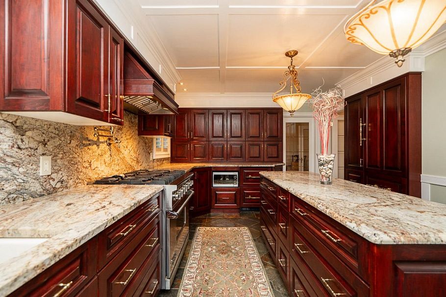 1562 W 62nd Avenue Vancouver, BC - 3
