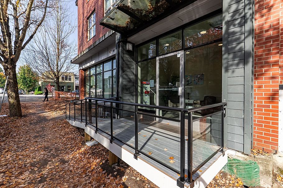 311 707 E 20th Avenue Vancouver, BC - 24