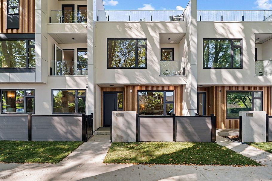 3 1491 Devonshire Crescent Vancouver, BC - 2
