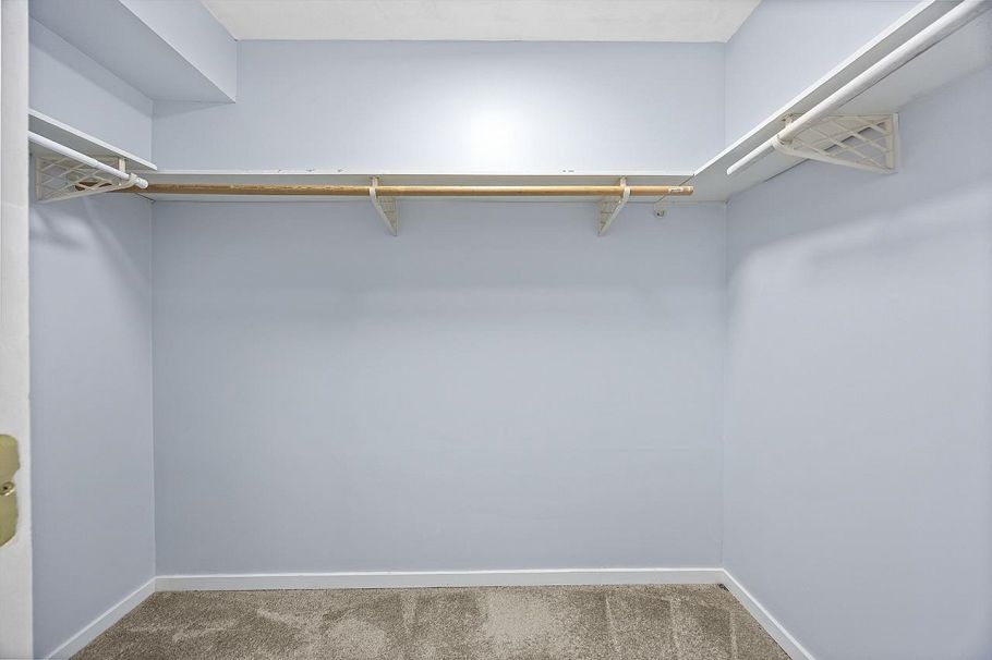 211 868 Kingsway Vancouver, BC - 17