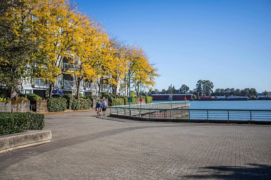 303 2080 E Kent Avenue South Vancouver, BC - 35