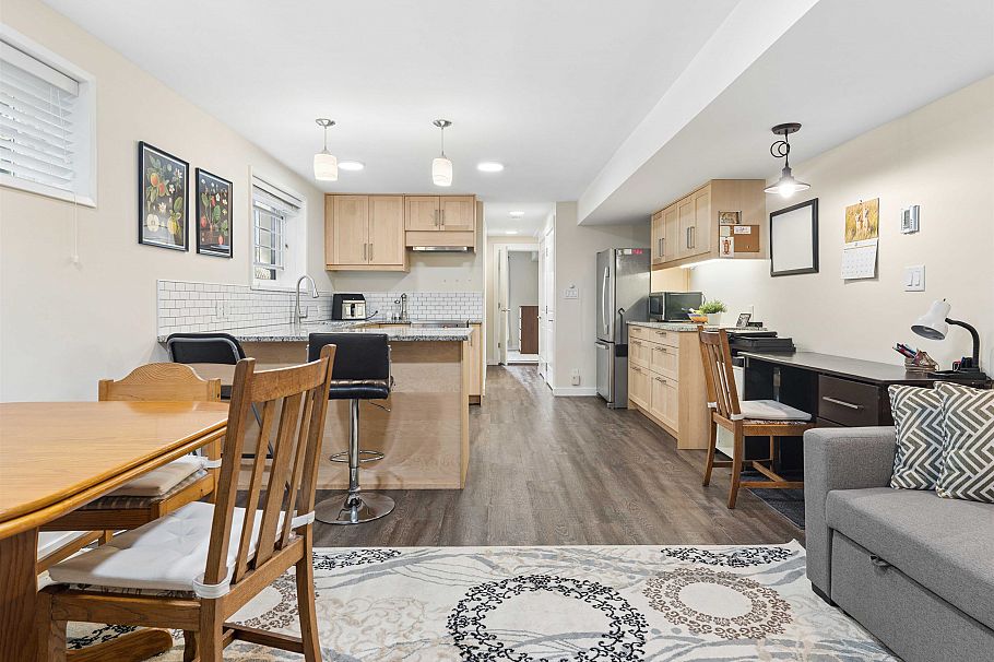 2925 W 24th Avenue Vancouver, BC - 30