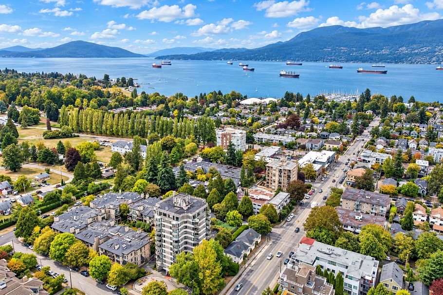 221 3769 W 7th Avenue Vancouver, BC - 25