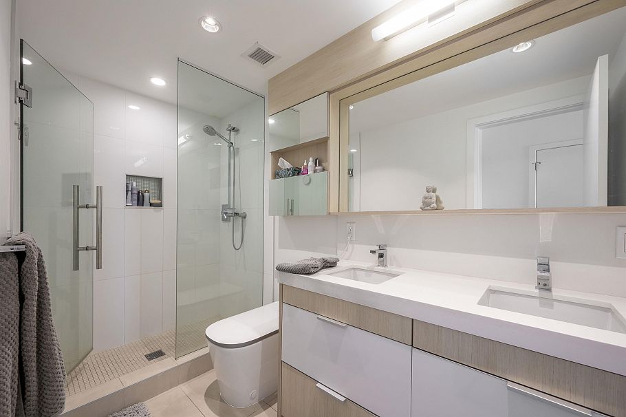 409 111 E 3rd Street North Vancouver, BC - 23
