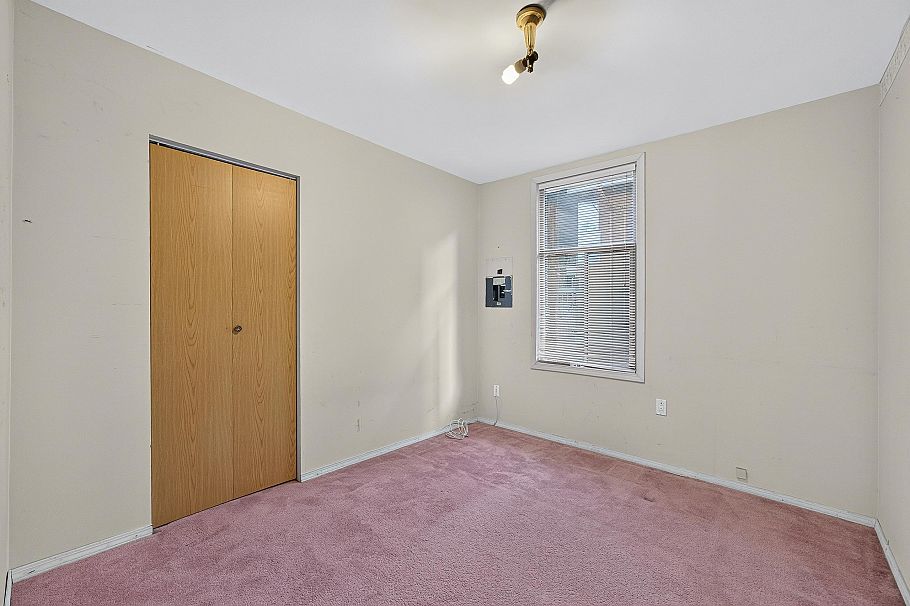 1429 E 11 Avenue Vancouver, BC - 14