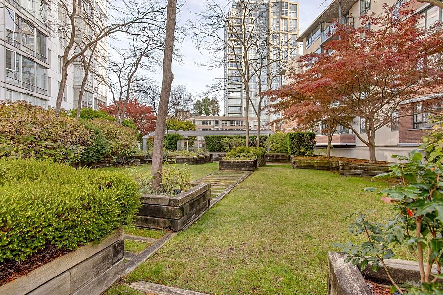 507 1201 Marinaside Crescent Vancouver, BC - 34