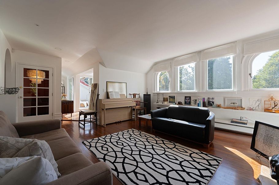 3292 Granville Street Vancouver, BC - 10