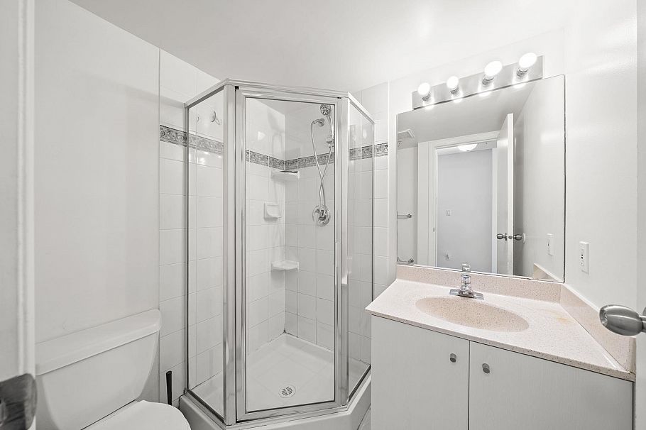 1008 822 Homer Street Vancouver, BC - 12