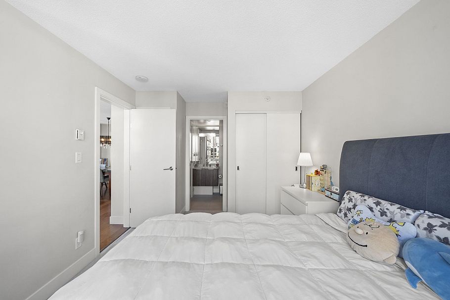 1506 1088 Richards Street Vancouver, BC - 14