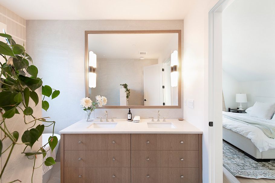1 2115 W 18th Avenue Vancouver, BC - 13