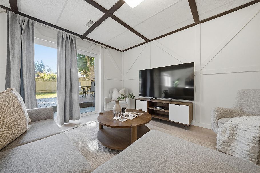 1825 Peters Road North Vancouver, BC - 23
