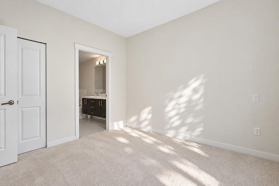 117 3133 Riverwalk Avenue Vancouver, BC - 19