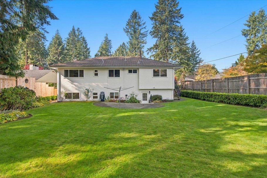 768 Browning Place North Vancouver, BC - 27