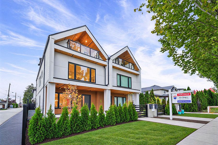 2 6991 Kerr Street Vancouver, BC - 2