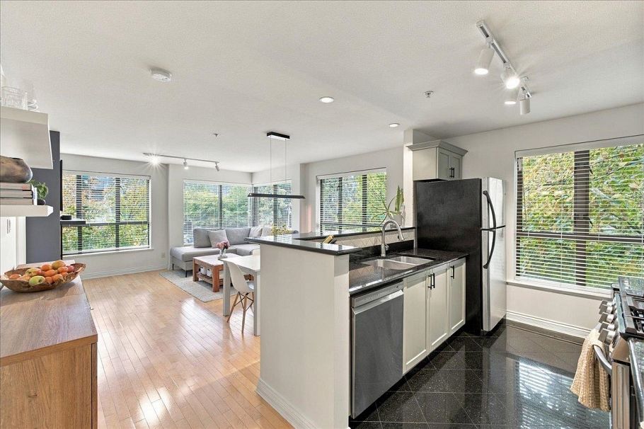 303 2015 Trafalgar Street Vancouver, BC - 7