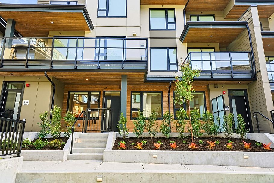 111 950 Lytton Street North Vancouver, BC - 28