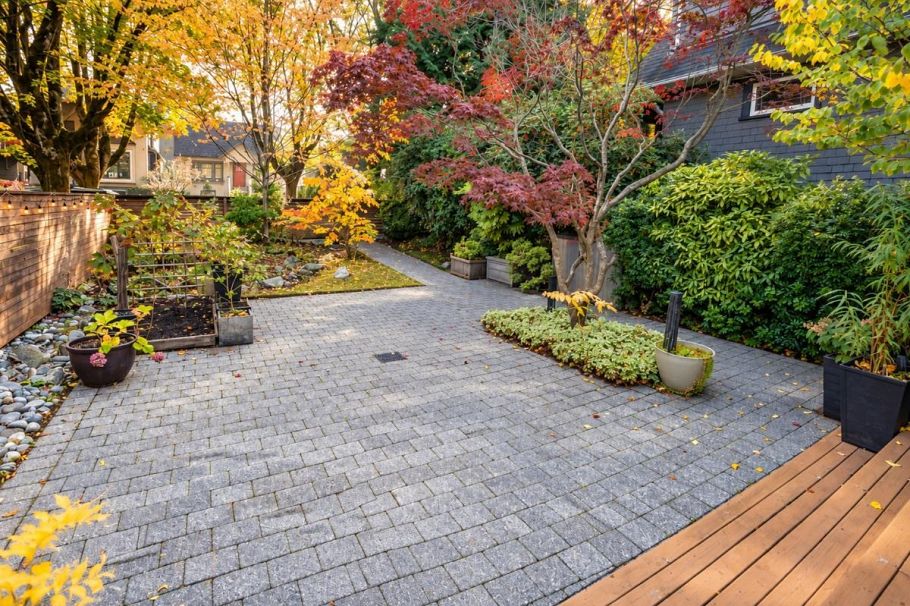 2835 W 13th Avenue Vancouver, BC - 38