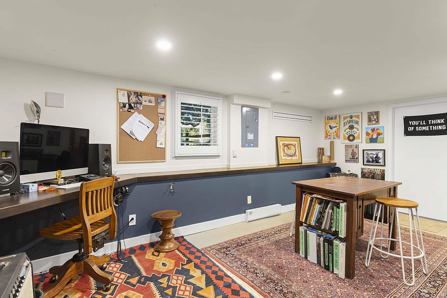 179 N Penticton Street Vancouver, BC - 28