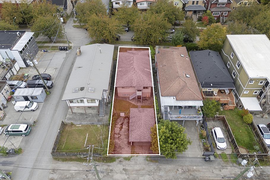 238 E 21st Avenue Vancouver, BC - 19