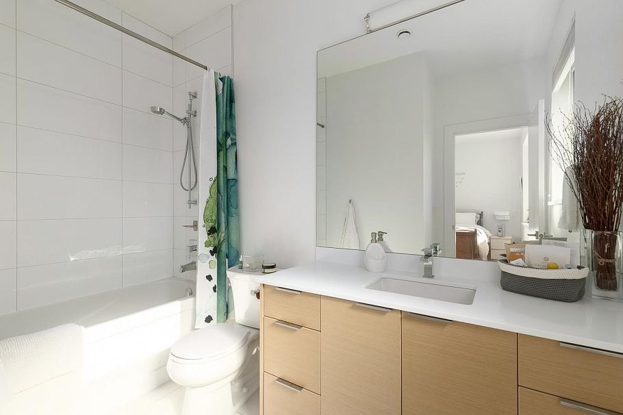 572 E 16th Avenue Vancouver, BC - 21