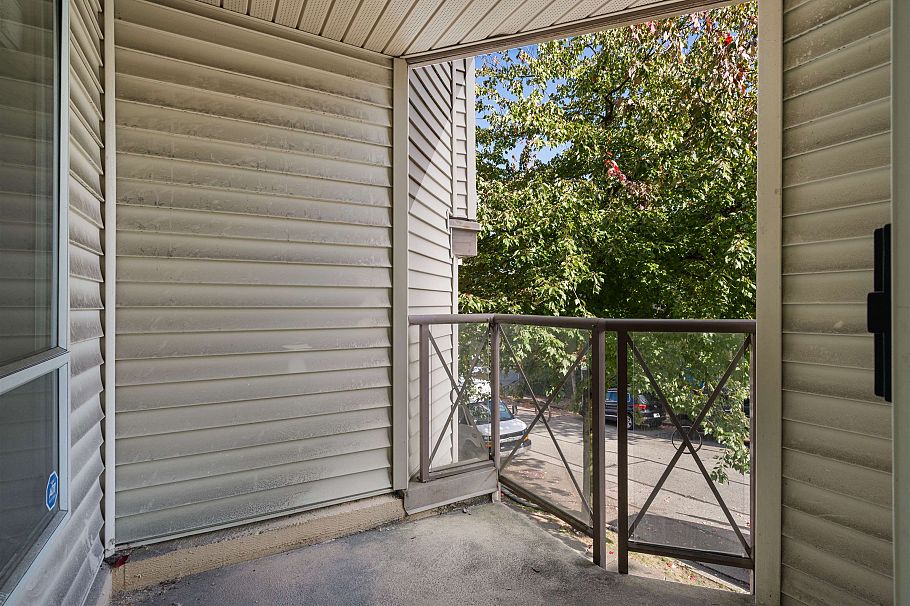 108 910 W 8th Avenue Vancouver, BC - 8